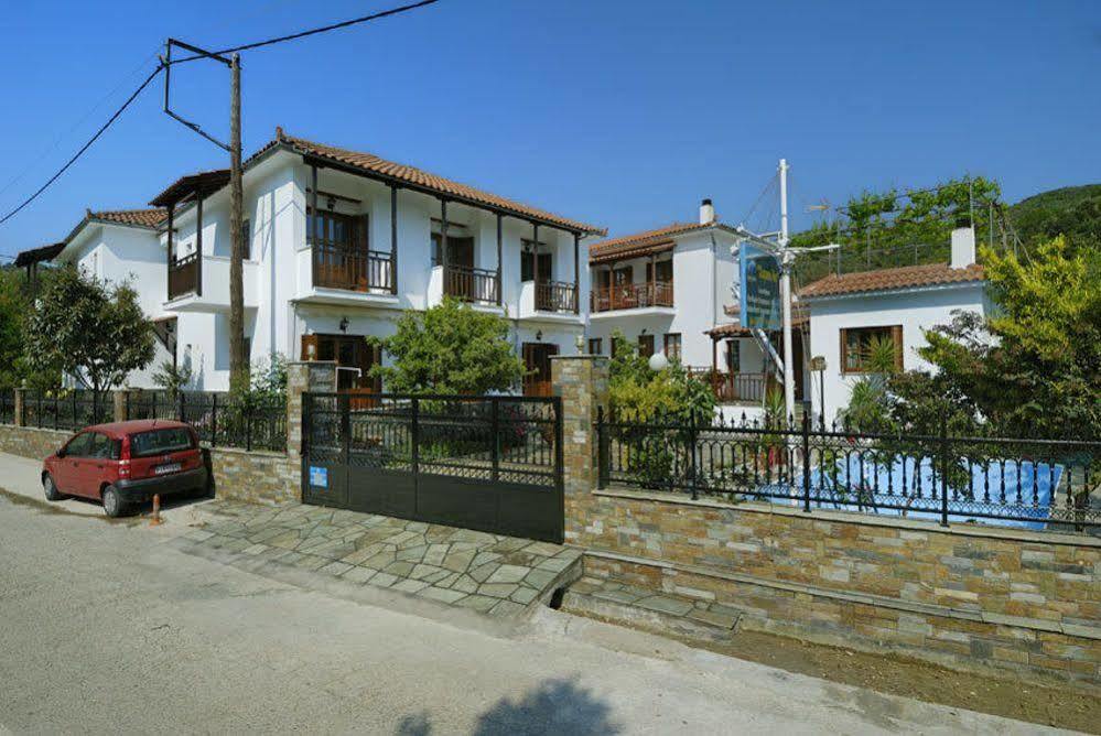 Charoula Plataniás Exterior foto
